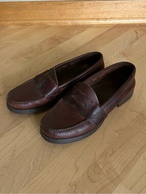 Vintage G.H. Bass Weejuns Brown Burgundy Leather Penny Loafers Women’s 9.5